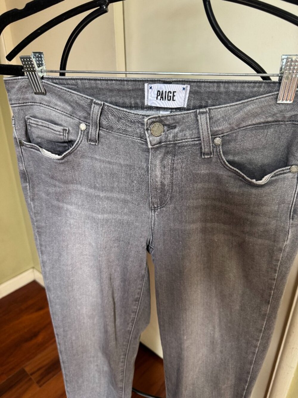 PAIGE JEANS VERDUGO ULTRA SKINNY SIZE 28GRAY COLOR STRETCH